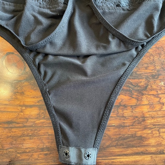 Black Mesh Bodysuit size Medium - Picture 11 of 11